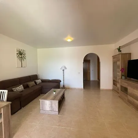 El Granillo E-83 Apartment
